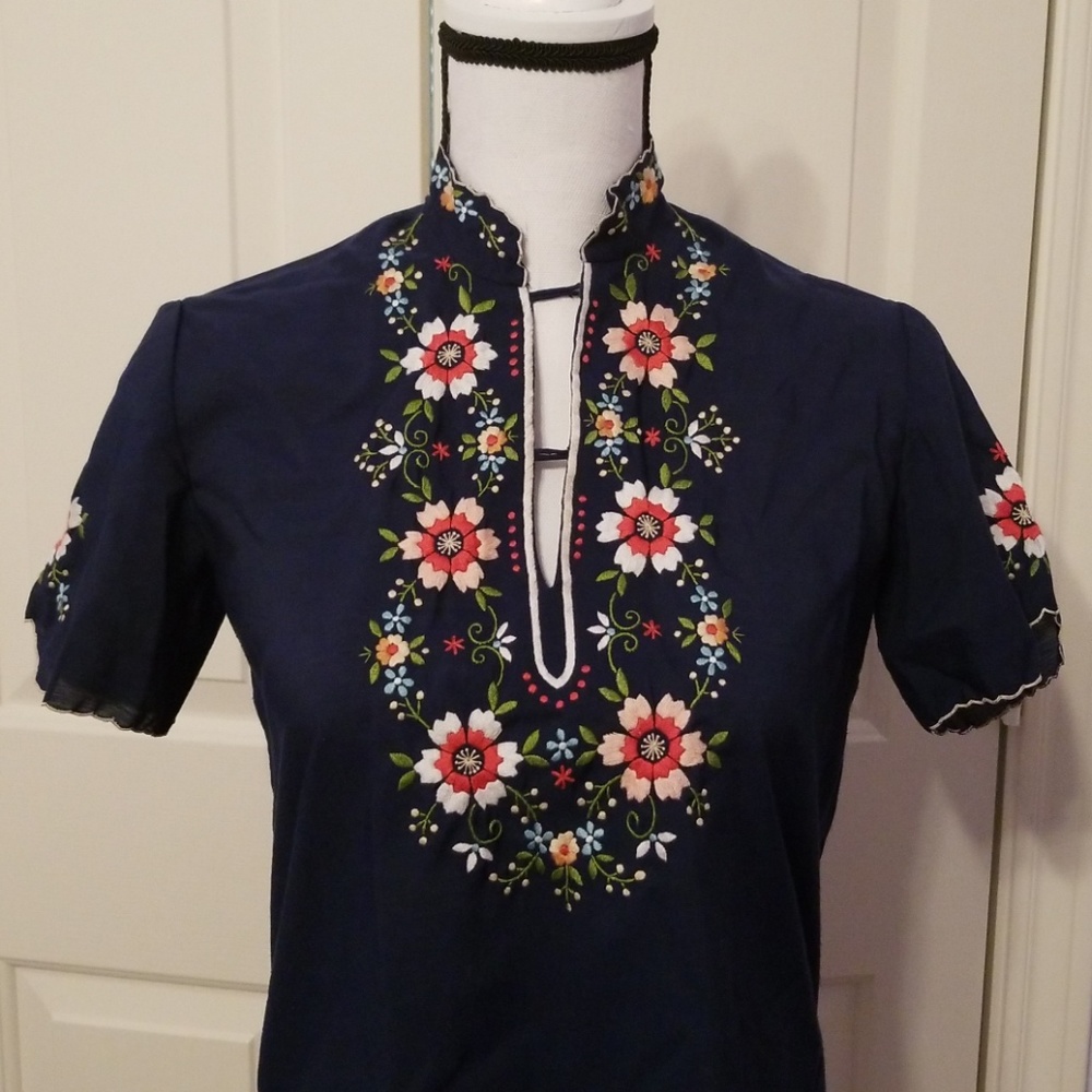 Lily Vintage Chinese Women's Top - Picture 2 of 7